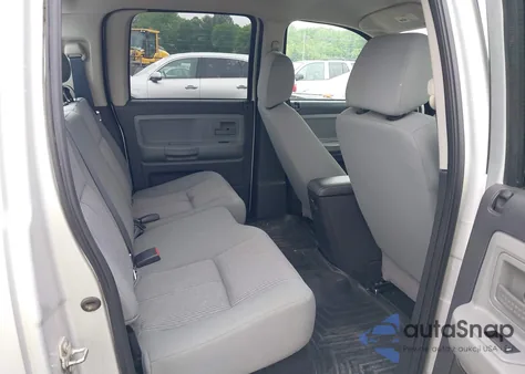 2010 Dodge Dakota Bighorn/Lonestar из США, поврежденный, VIN 1D7CW3GK4AS140049